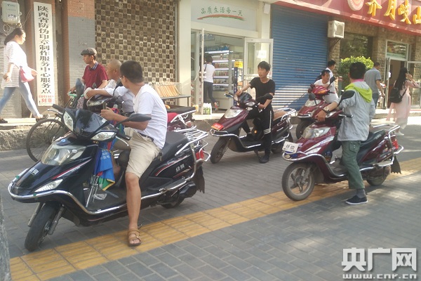 反复禁止摩托车的考验是管理智慧